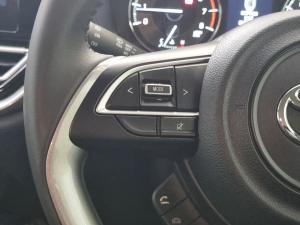 Toyota Starlet 1.5 XR manual - Image 9