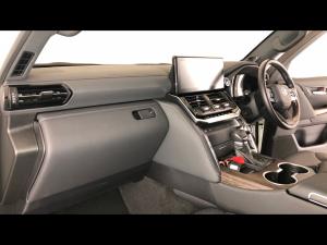 Toyota Land Cruiser 300 3.3D ZX - Image 7