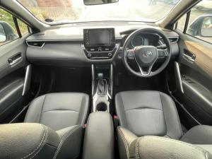 Toyota Corolla Cross 1.8 Hybrid XS - Image 6