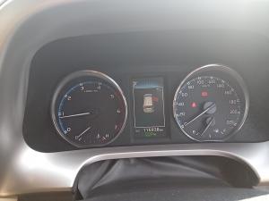 Toyota RAV4 2.2D-4D AWD VX - Image 11