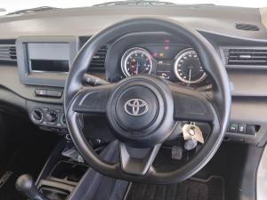 Toyota Rumion 1.5 S - Image 8