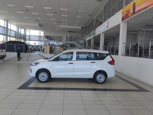 Toyota Rumion 1.5 S - Image 11