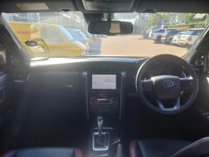 Toyota Fortuner 2.8GD-6 4x4 VX - Image 6