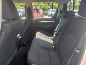Toyota Hilux 2.8GD-6 double cab Raider auto - Image 15