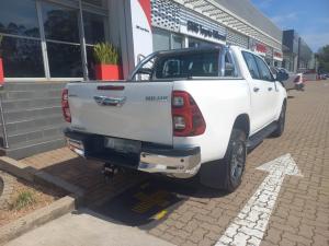 Toyota Hilux 2.8GD-6 double cab Raider auto - Image 2