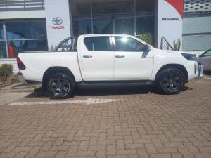 Toyota Hilux 2.8GD-6 double cab Raider auto - Image 3