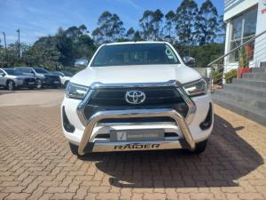 Toyota Hilux 2.8GD-6 double cab Raider auto - Image 4