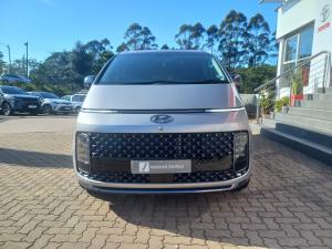 Hyundai Staria 2.2D Luxury - Image 4