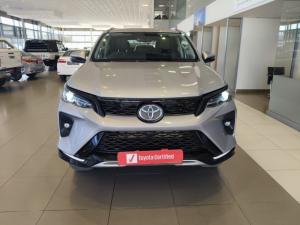 Toyota Fortuner 2.4GD-6 Raised Body automatic - Image 4