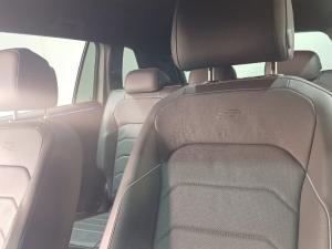 Volkswagen Tiguan Allspace 1.4 TSI R-LINE DSG - Image 18