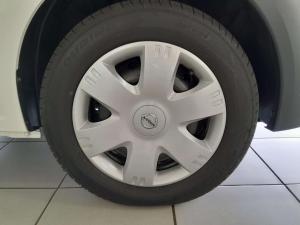 Nissan NP200 1.6 Safety PackS/C - Image 10