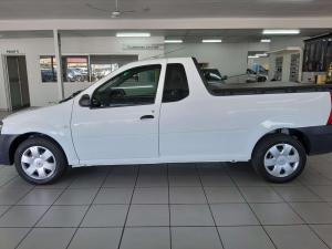 Nissan NP200 1.6 Safety PackS/C - Image 3