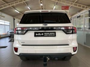 Ford Everest 2.0D BI-TURBO XLT automatic - Image 4