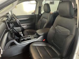 Ford Everest 2.0D BI-TURBO XLT automatic - Image 9