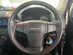 Isuzu D-MAX 250C Fleetside S/C - Image 12
