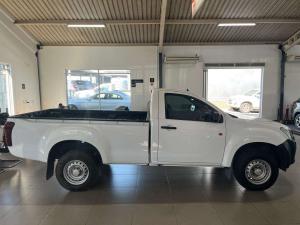 Isuzu D-MAX 250C Fleetside S/C - Image 6