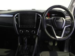 Isuzu mu-X 3.0TD LS 4x4 - Image 8