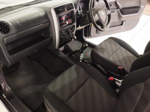 Suzuki Jimny 1.3 - Image 7