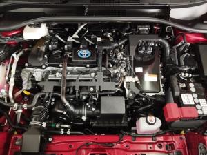 Toyota Corolla Cross 1.8 Hybrid GR-Sport - Image 14