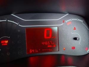 Renault Kwid 1.0 Life - Image 9