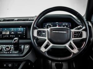 Land Rover Defender 110 D300 X-Dynamic SE - Image 18