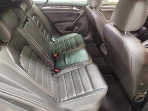 Volkswagen Golf R - Image 7