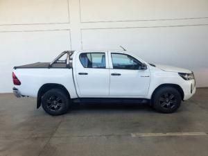 Toyota Hilux 2.4GD-6 double cab Raider manual - Image 3