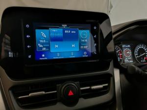 Toyota Urban Cruiser 1.5 XR manual - Image 11