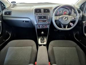 Volkswagen Polo Vivo hatch 1.6 Comfortline auto - Image 13