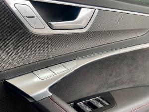 Audi RS6 quattro - Image 16