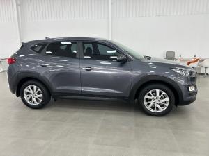 Hyundai Tucson 2.0 Premium auto - Image 3