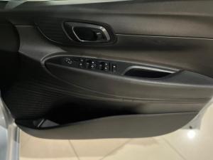 Hyundai i20 1.2 Motion - Image 10