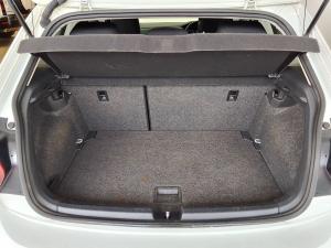 Volkswagen Polo hatch 1.0TSI Trendline - Image 12