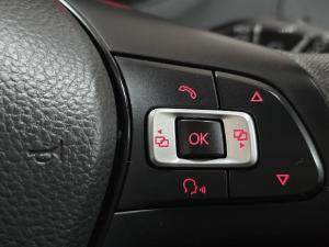 Volkswagen Polo Vivo hatch 1.4 Comfortline - Image 12