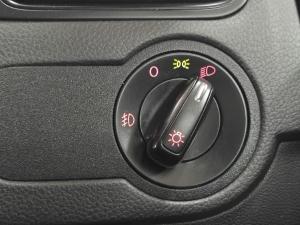 Volkswagen Polo Vivo hatch 1.4 Comfortline - Image 19