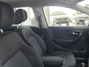 Volkswagen Polo Vivo hatch 1.4 Comfortline - Image 24
