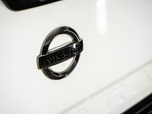 Nissan Navara 2.5DDTi double cab LE Plus - Image 18