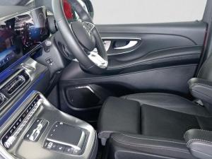 Mercedes-Benz V-Class V300d Exclusive - Image 14