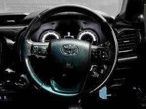 Toyota Hilux 2.8GD-6 double cab 4x4 Legend 50 auto - Image 11