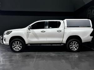 Toyota Hilux 2.8GD-6 double cab 4x4 Legend 50 auto - Image 3