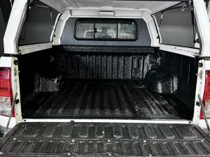 Toyota Hilux 2.8GD-6 double cab 4x4 Legend 50 auto - Image 8