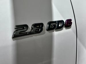Toyota Hilux 2.8GD-6 double cab 4x4 Legend 50 auto - Image 9