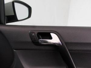Volkswagen Polo Vivo hatch 1.4 Trendline auto - Image 13