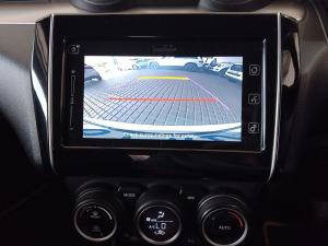 Suzuki Swift 1.2 GLX auto - Image 13