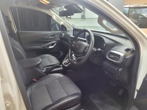Peugeot Landtrek 1.9TD double cab Allure - Image 12