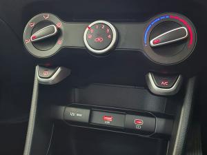 Kia Picanto 1.2 EX manual - Image 17