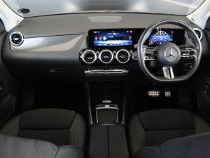 Mercedes-Benz GLA GLA200d Progressive - Image 8