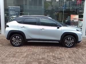 Toyota Starlet Cross 1.5 XR auto - Image 3