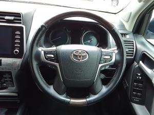 Toyota Land Cruiser Prado 2.8GD VX-L - Image 8