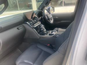 Toyota Land Cruiser 300 3.5T ZX - Image 7